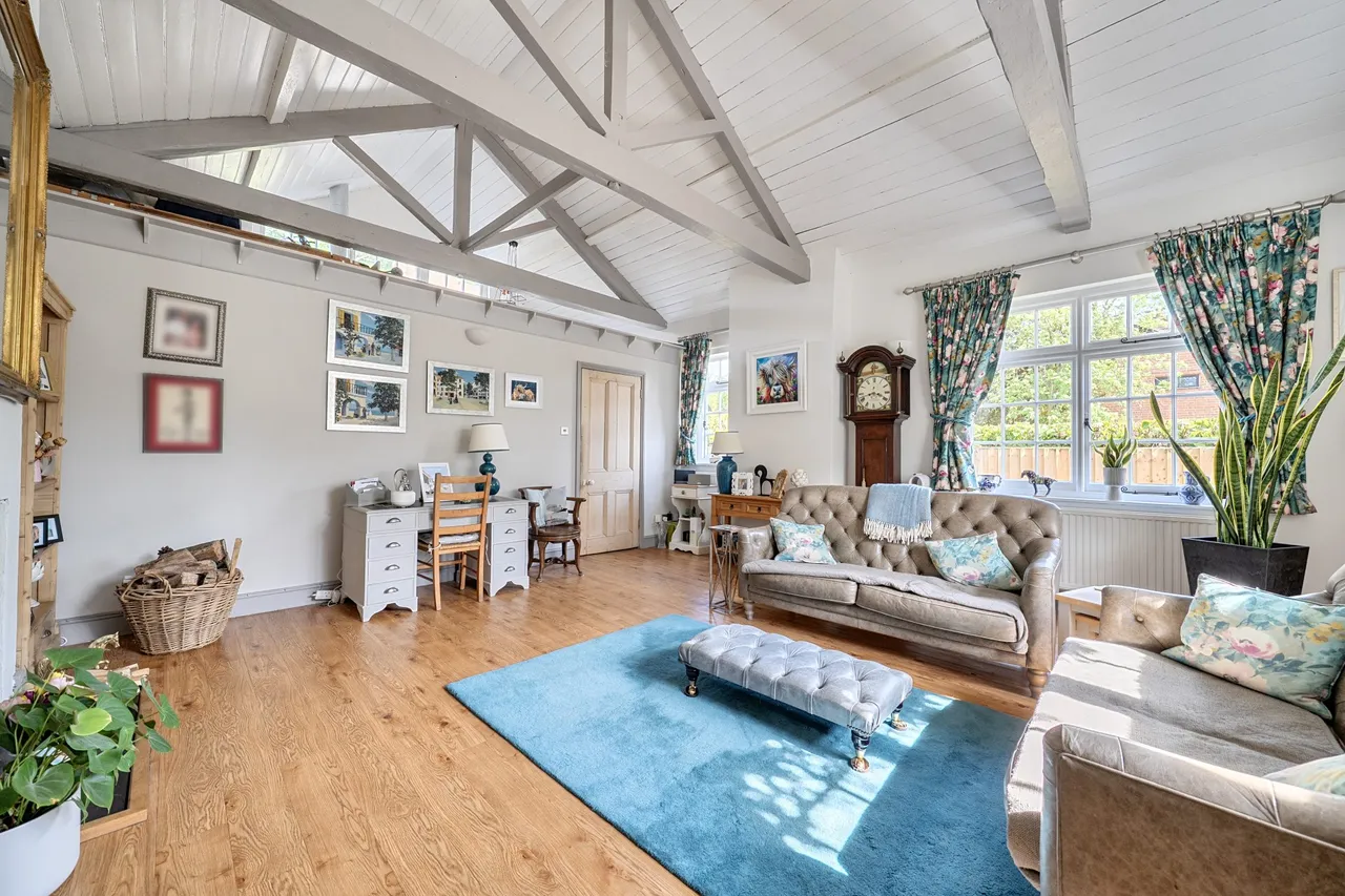 The Old School, Lees Hill, South Warnborough, RG29 1RW, photo 3