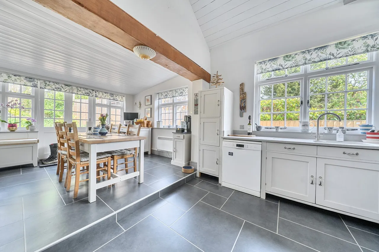 The Old School, Lees Hill, South Warnborough, RG29 1RW, photo 10