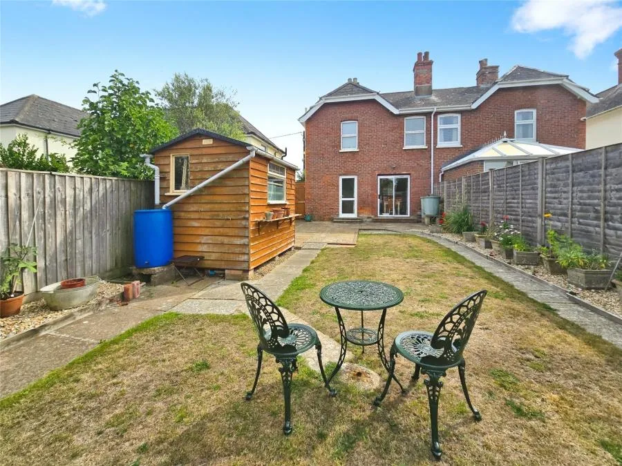 Clayton Road, Freshwater, PO40, photo 15