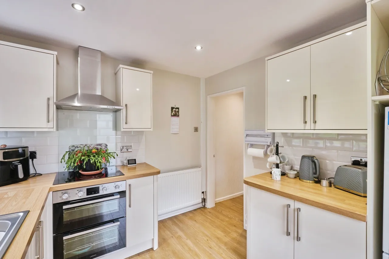 Highcliffe Road, Tamworth, Staffordshire, B77, photo 4