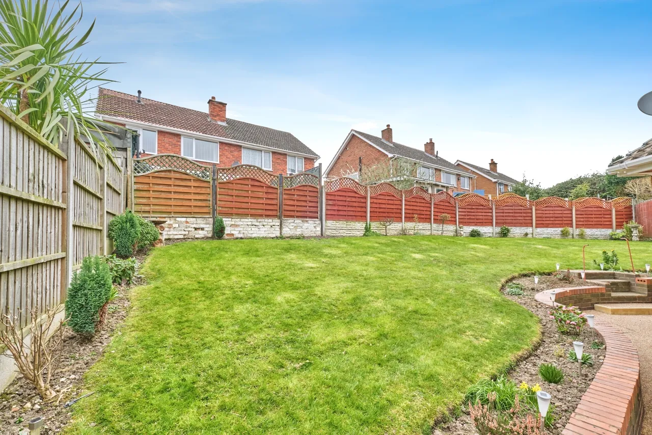 Highcliffe Road, Tamworth, Staffordshire, B77, photo 9