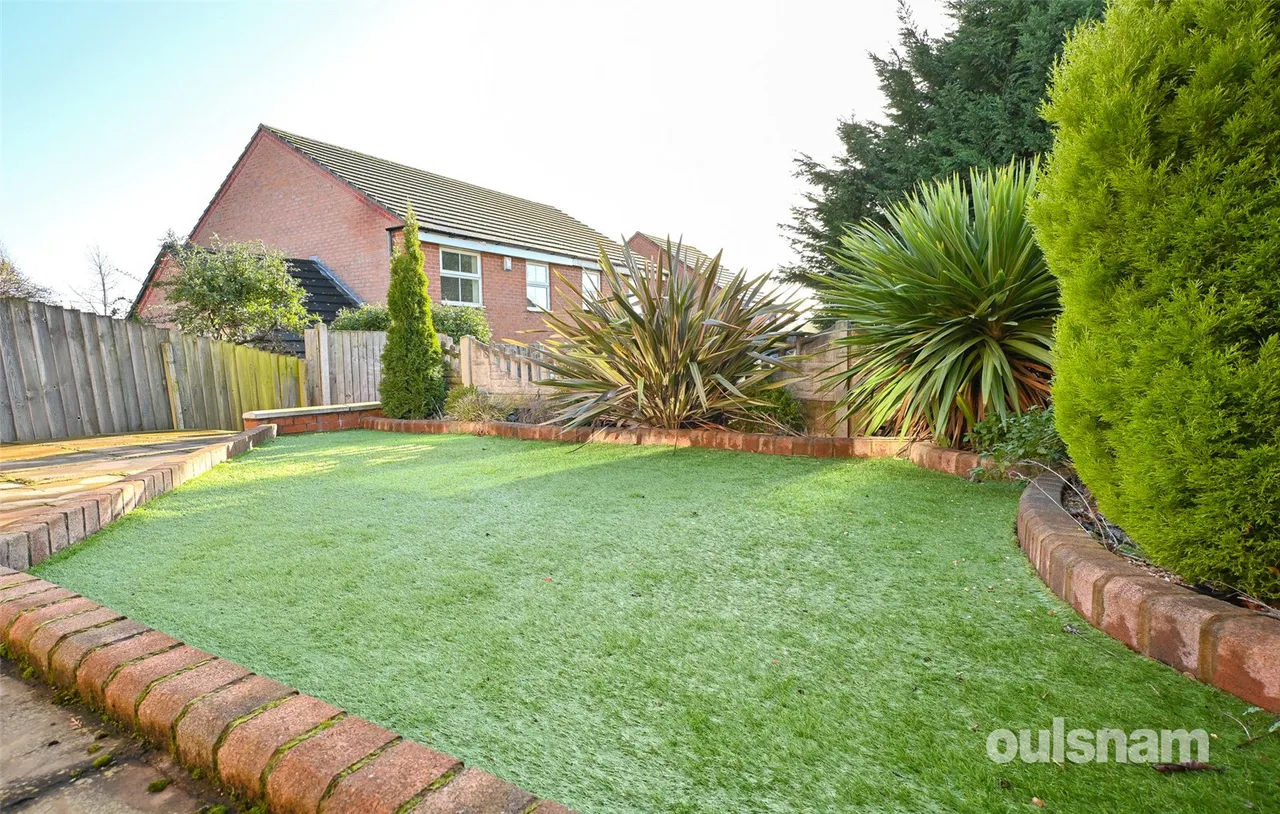 Arthur Harris Close, Smethwick, West Midlands, B66 4NX, photo 21