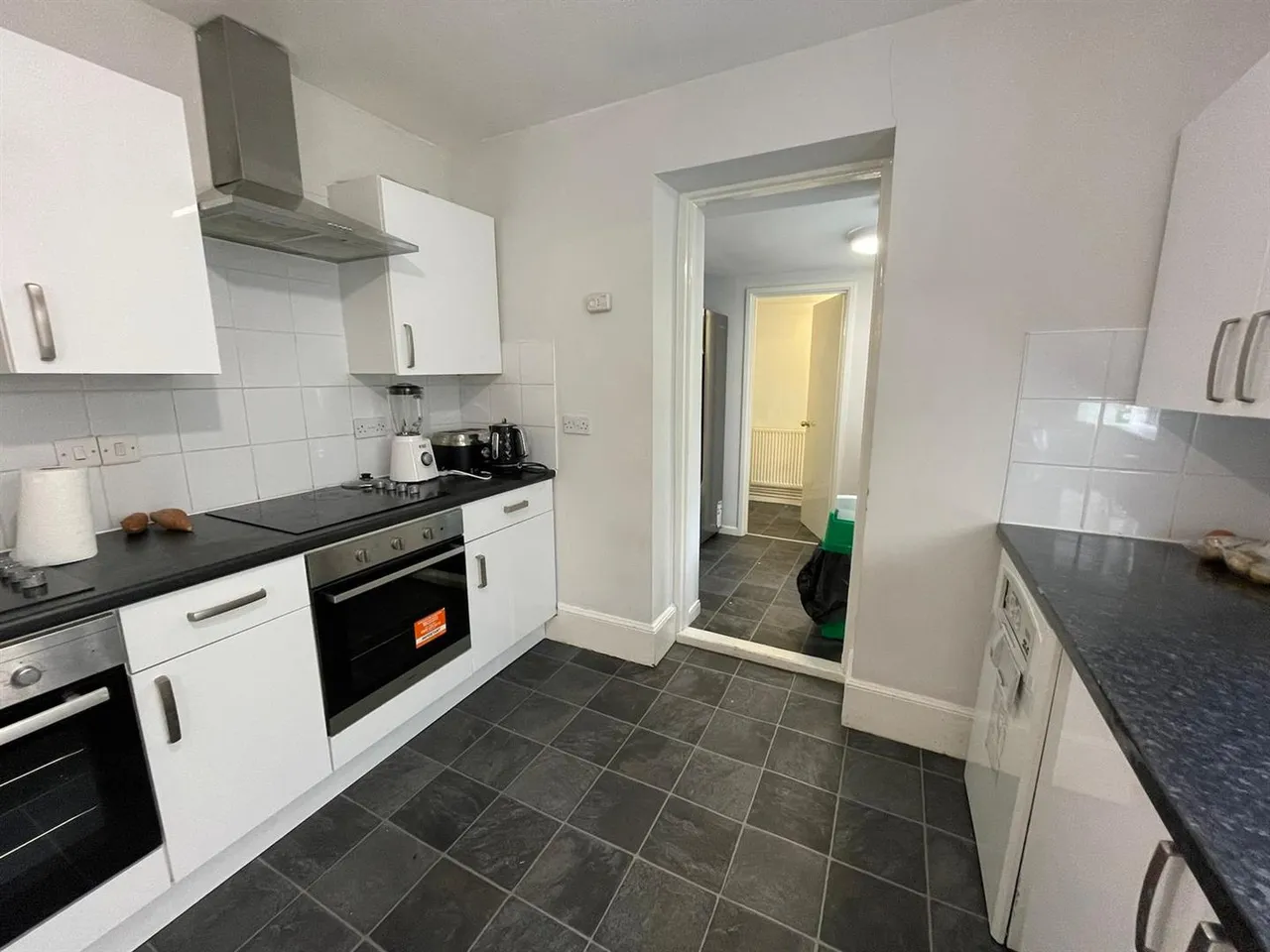 5 bed house to rent, Belgrave Road, Plymouth