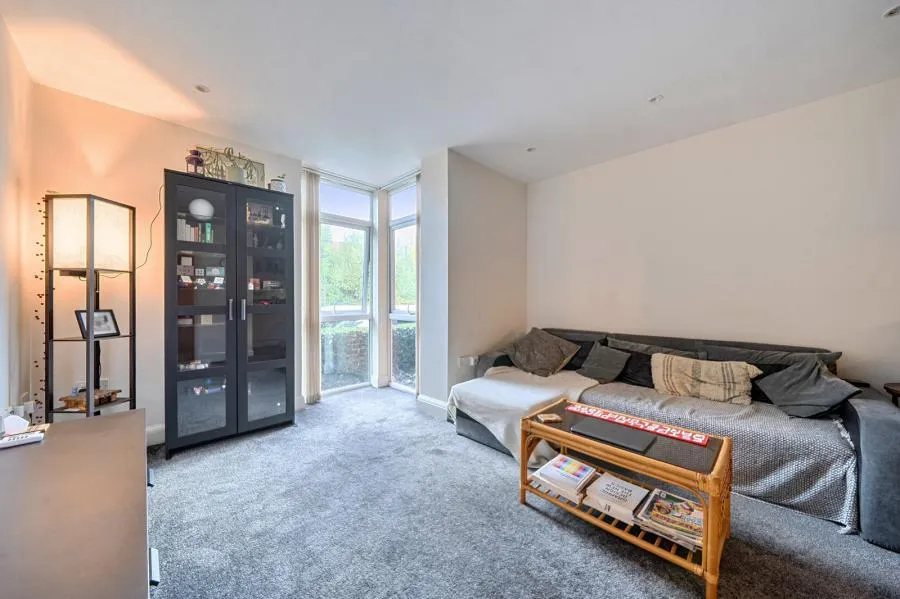 Kerr Place, Aylesbury, HP21, photo 7