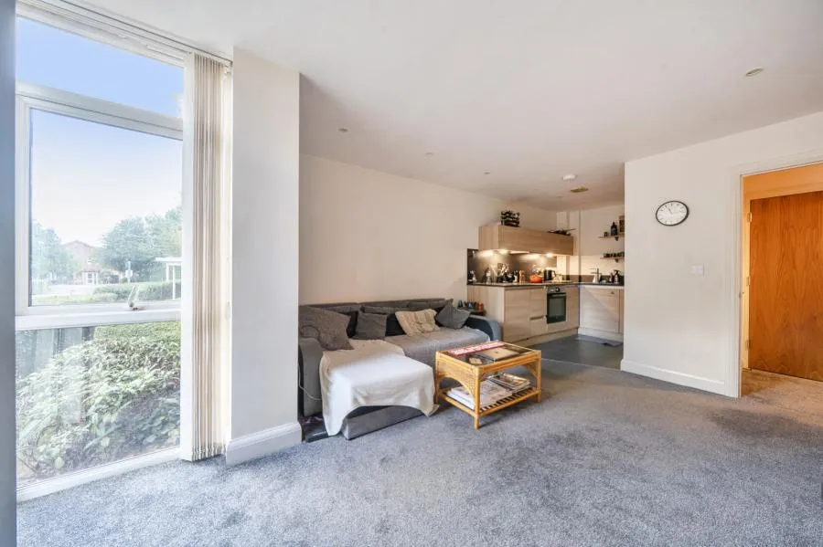 Kerr Place, Aylesbury, HP21, photo 4