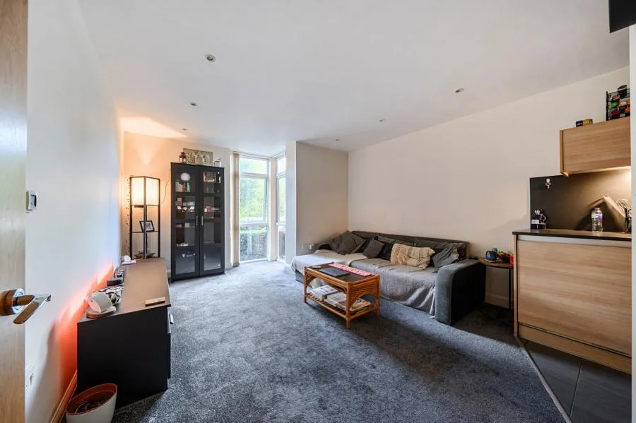 Kerr Place, Aylesbury, HP21, photo 8