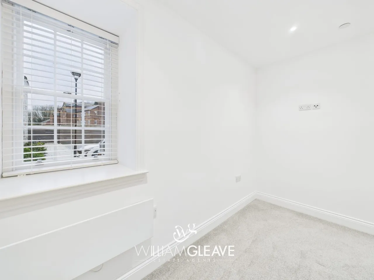 Old Chester Road, Holywell, Clwyd, CH8 7SQ, photo 9