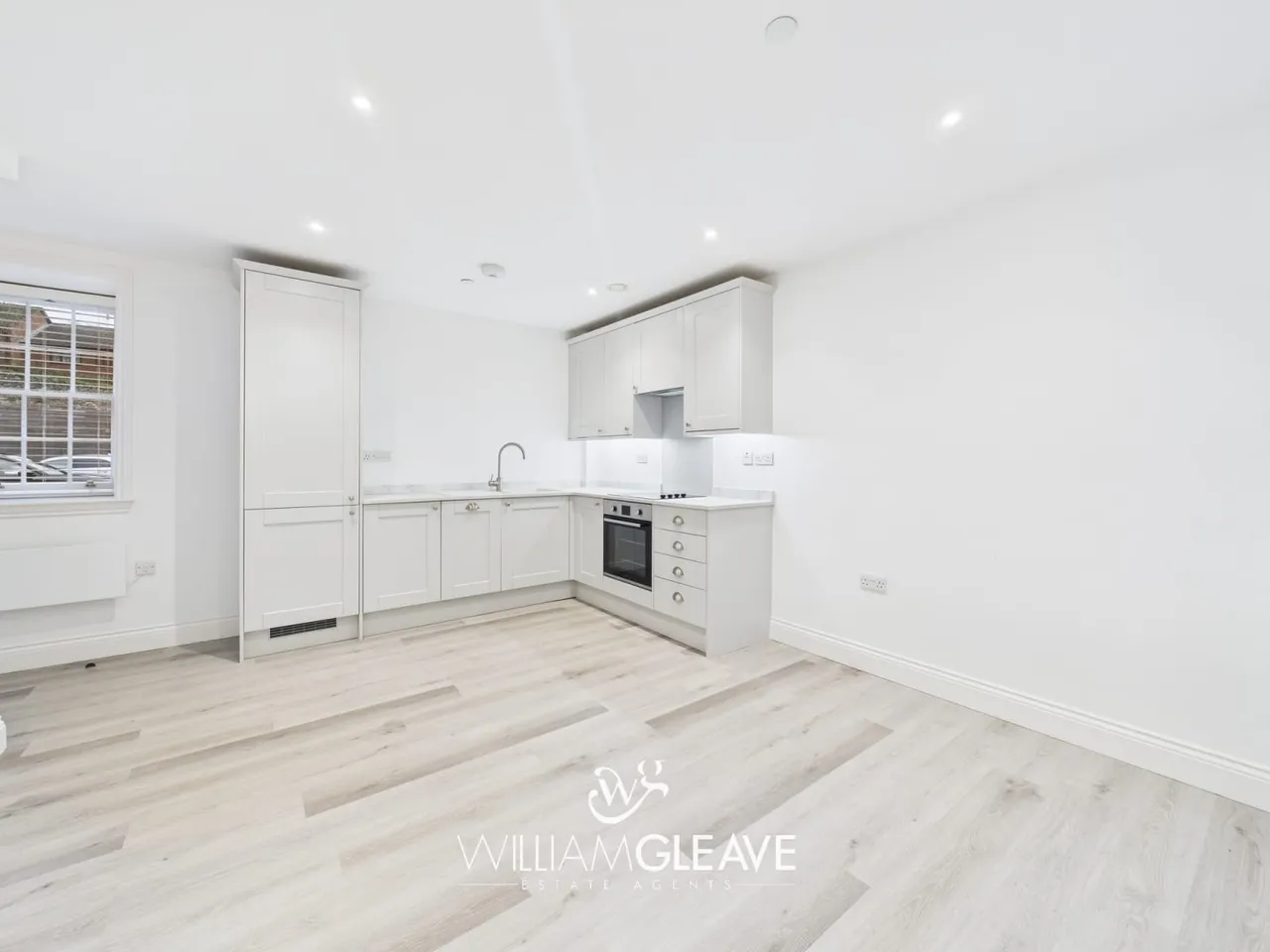 Old Chester Road, Holywell, Clwyd, CH8 7SQ, photo 4