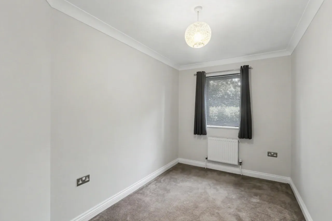 Park Court, Bournemouth Road, photo 9