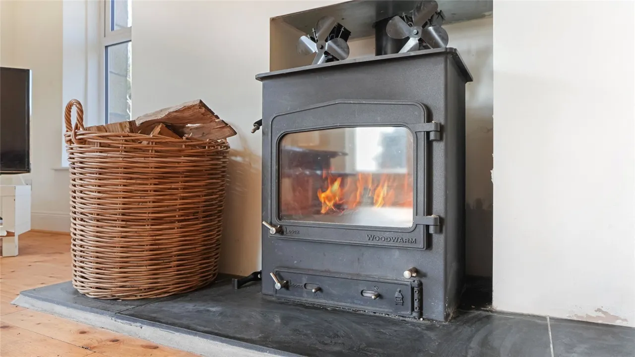 Balavulin, Lochard Road, Aberfoyle, Stirlingshire, FK8, photo 4
