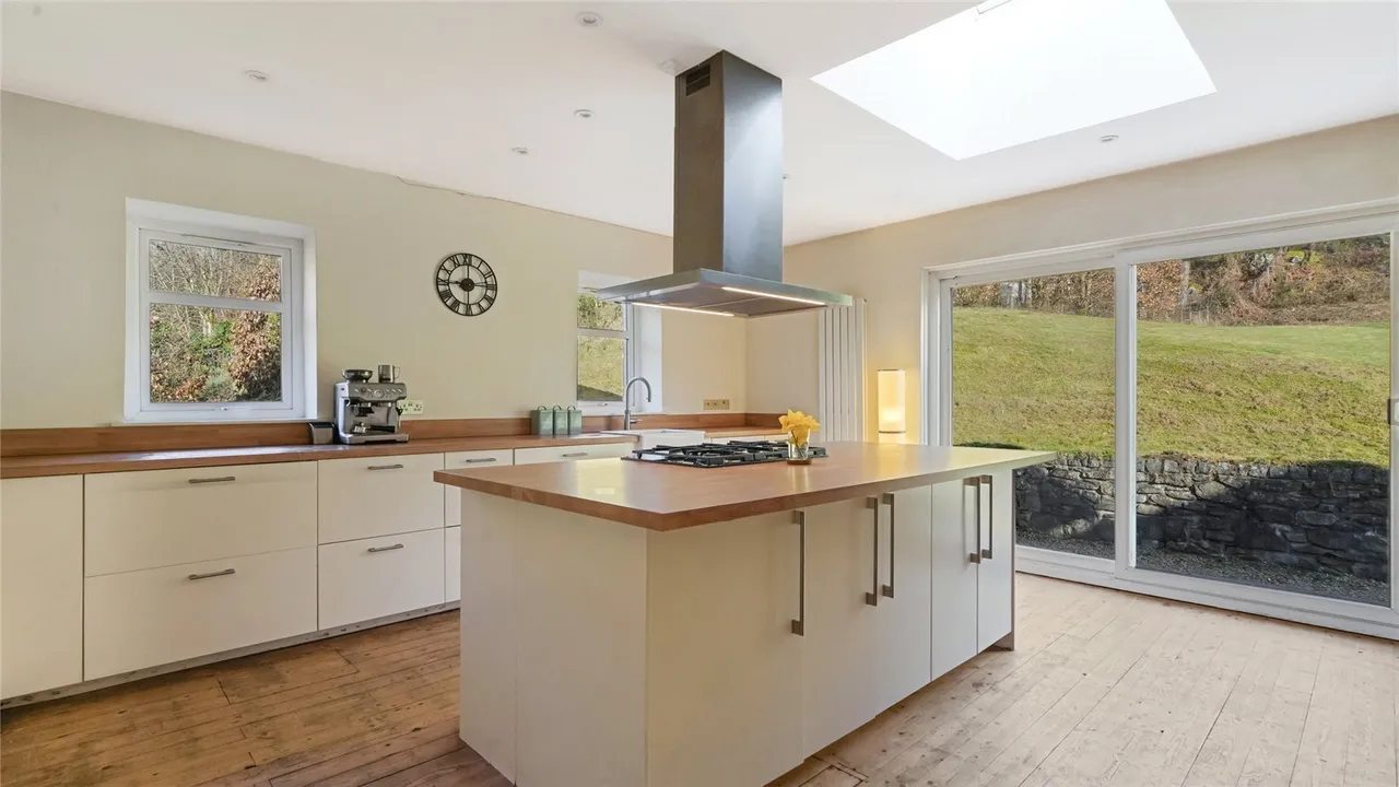 Balavulin, Lochard Road, Aberfoyle, Stirlingshire, FK8, photo 6