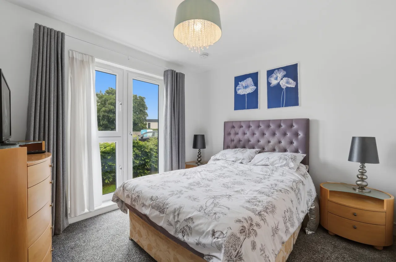 White Spruce Bow, Edinburgh, EH4, photo 10