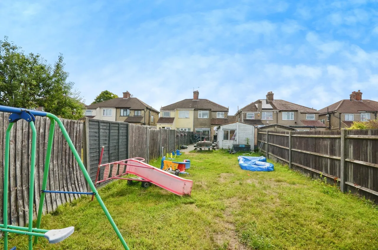 Islip Manor Road, Northolt, UB5, photo 9