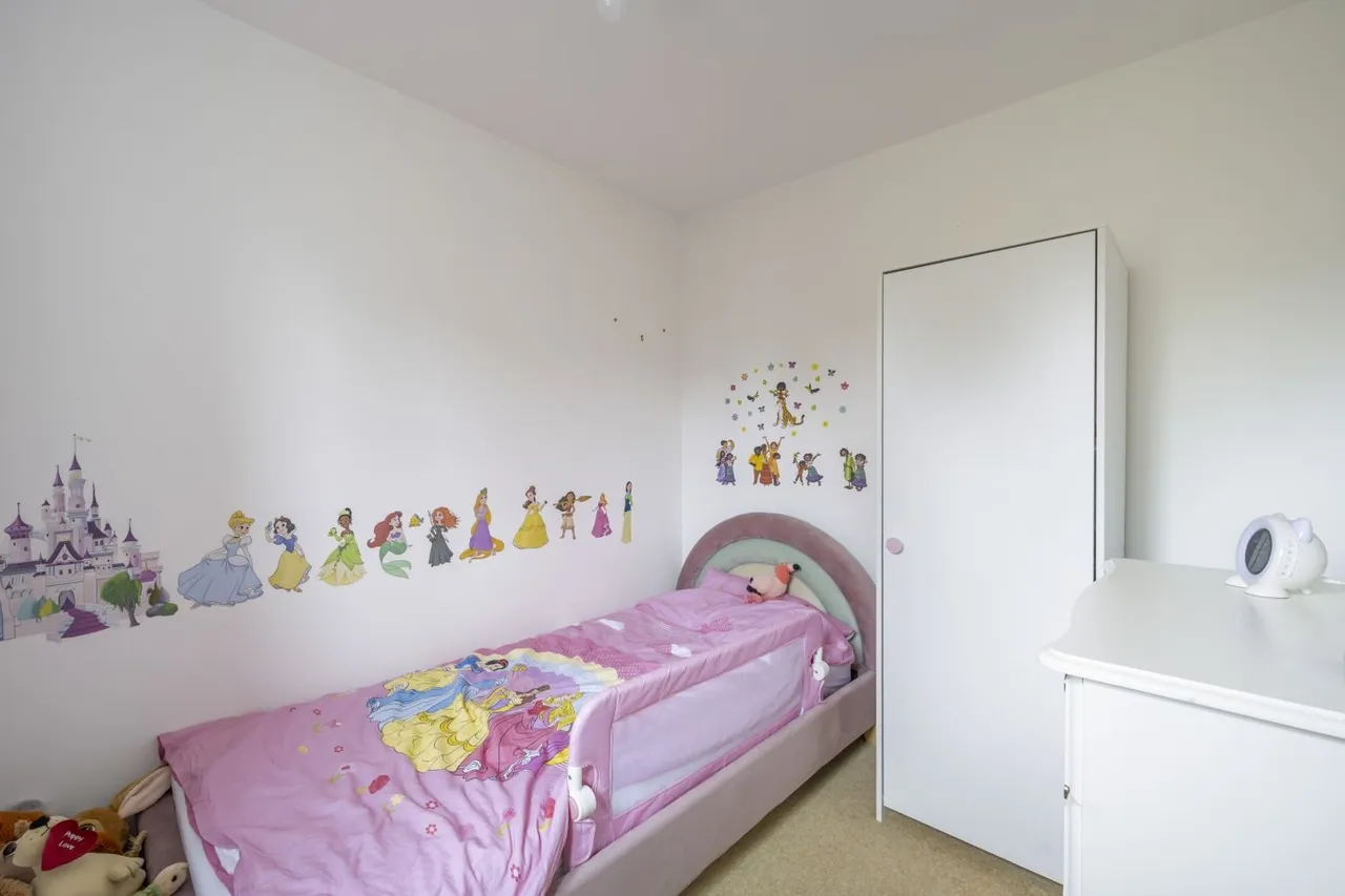 Winchcombe Gardens, South Cerney, GL7, photo 9