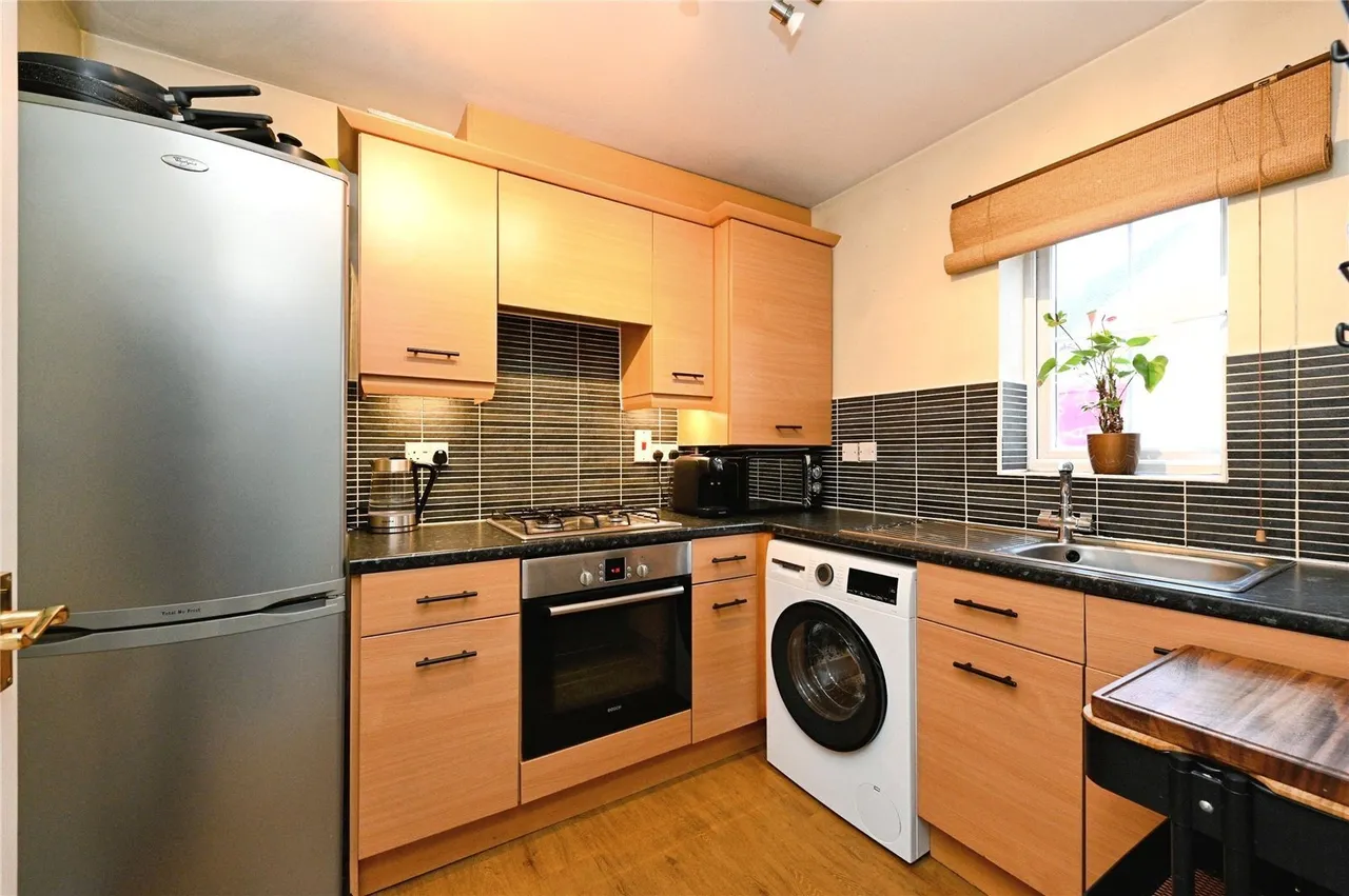 Tyrrell Crescent, South Wootton, King's Lynn, Norfolk, PE30, photo 4