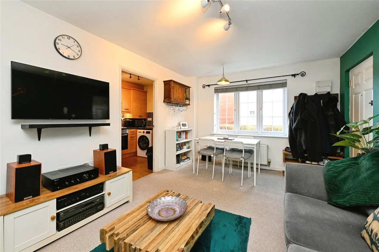 Tyrrell Crescent, South Wootton, King's Lynn, Norfolk, PE30, photo 3