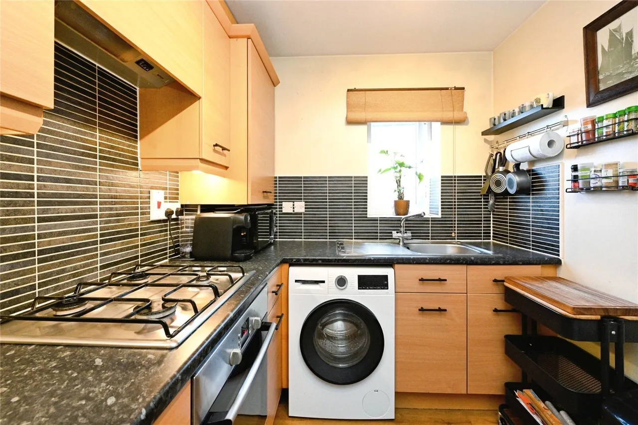 Tyrrell Crescent, South Wootton, King's Lynn, Norfolk, PE30, photo 5