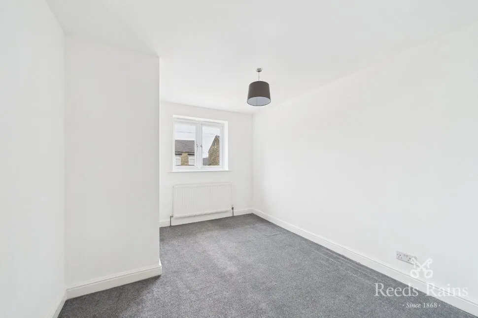 Street Lane, Gildersome, Leeds, LS27, photo 11