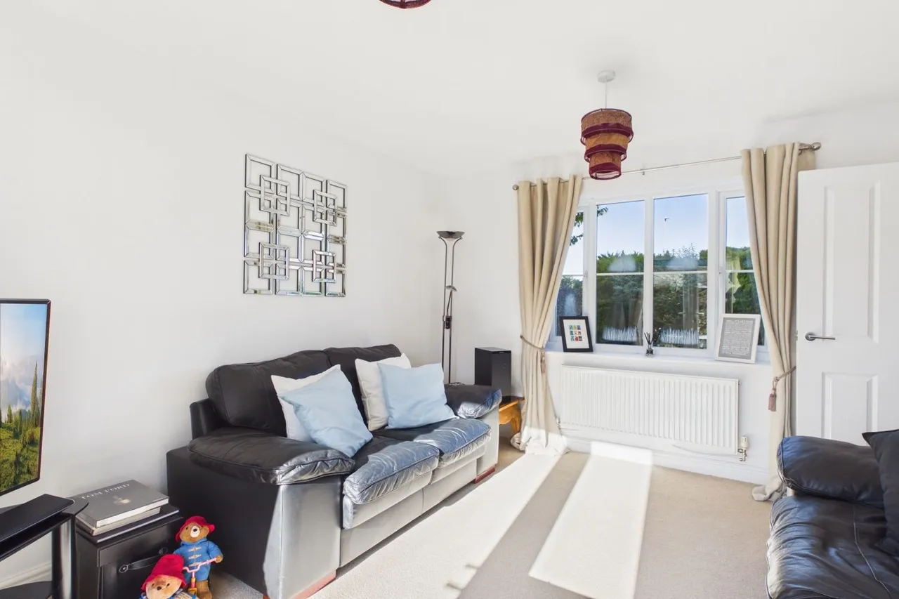 Derwent Way, Spalding, PE11, photo 7