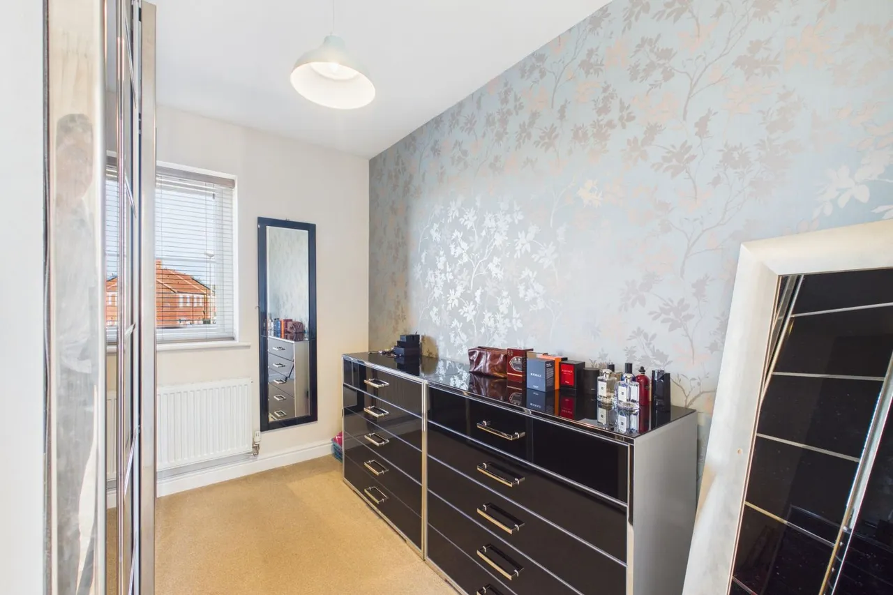 Derwent Way, Spalding, PE11, photo 14