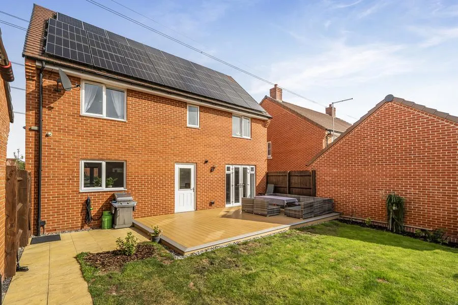 Olympia Way, Aylesbury, HP18, photo 20