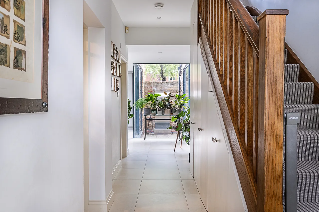 Model Cottages, London, SW14, photo 10