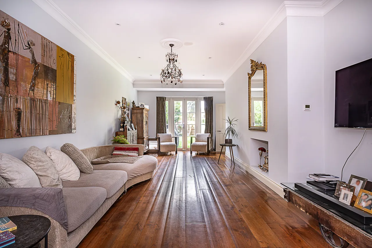 Model Cottages, London, SW14, photo 8