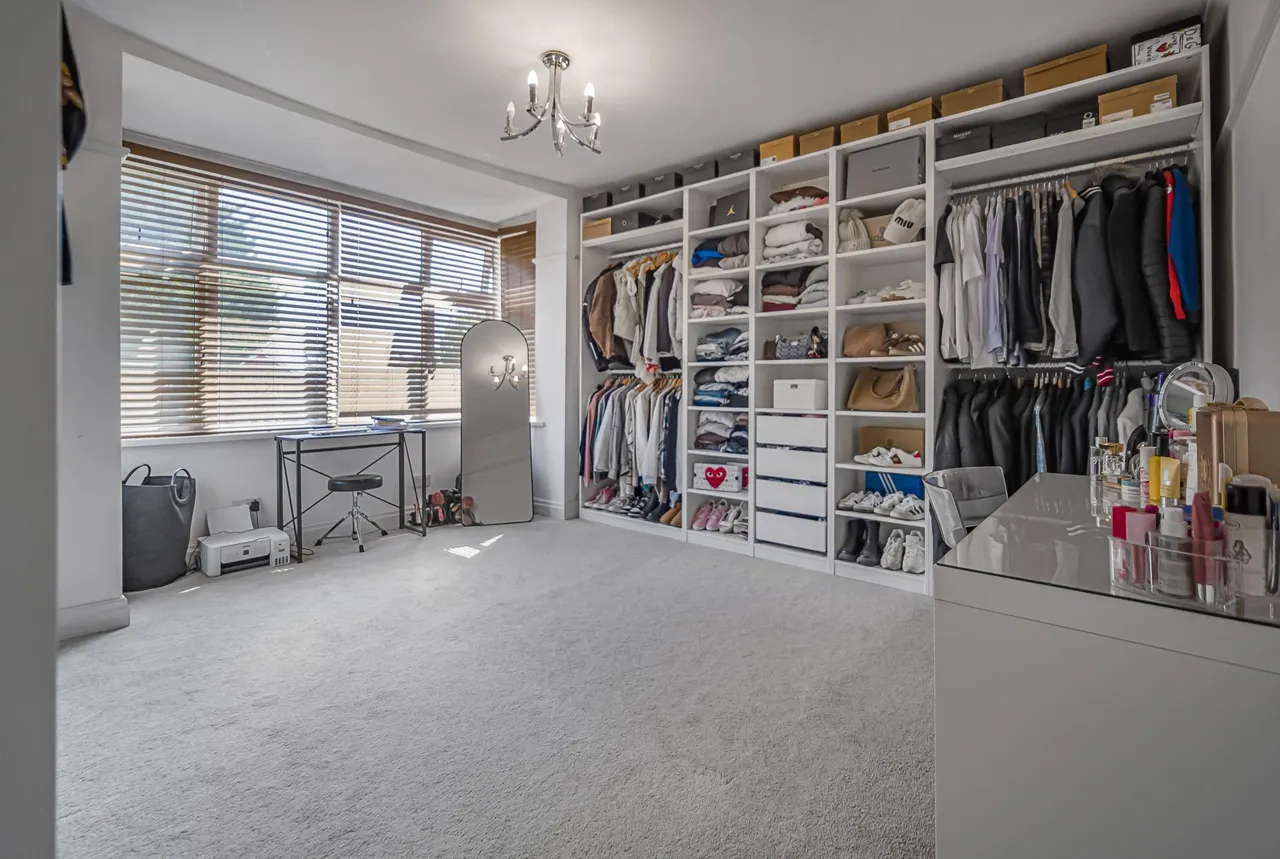 Thornhill Road, Cardiff, CF14, photo 15
