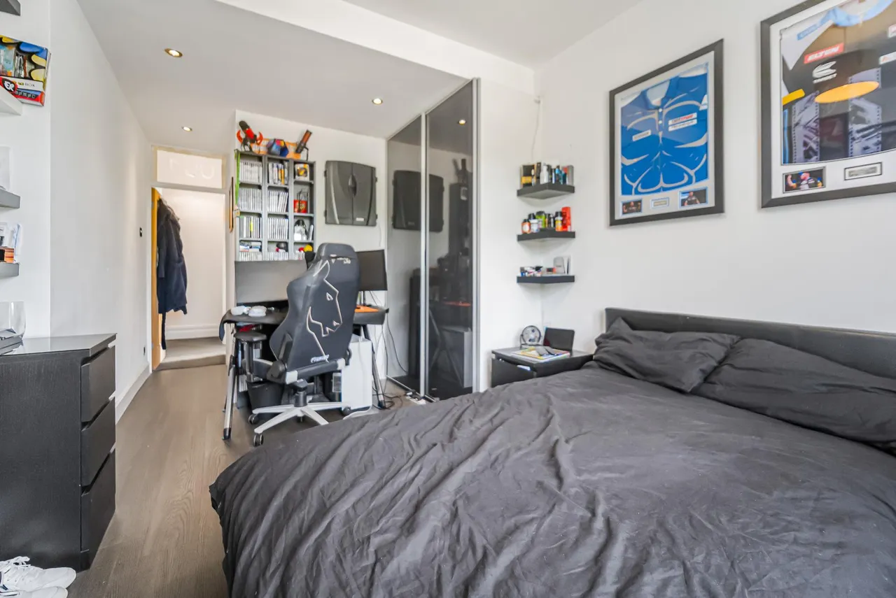 Thornhill Road, Cardiff, CF14, photo 16