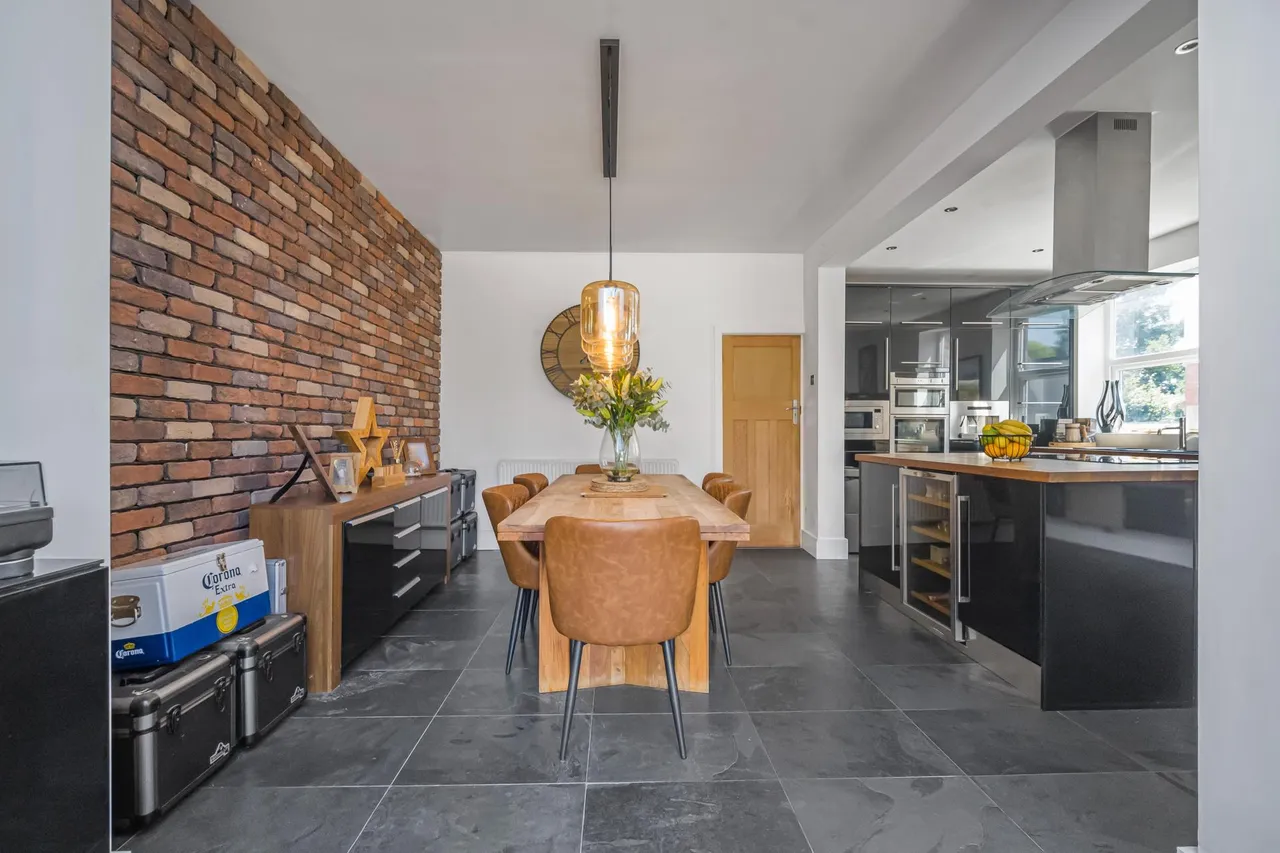 Thornhill Road, Cardiff, CF14, photo 9