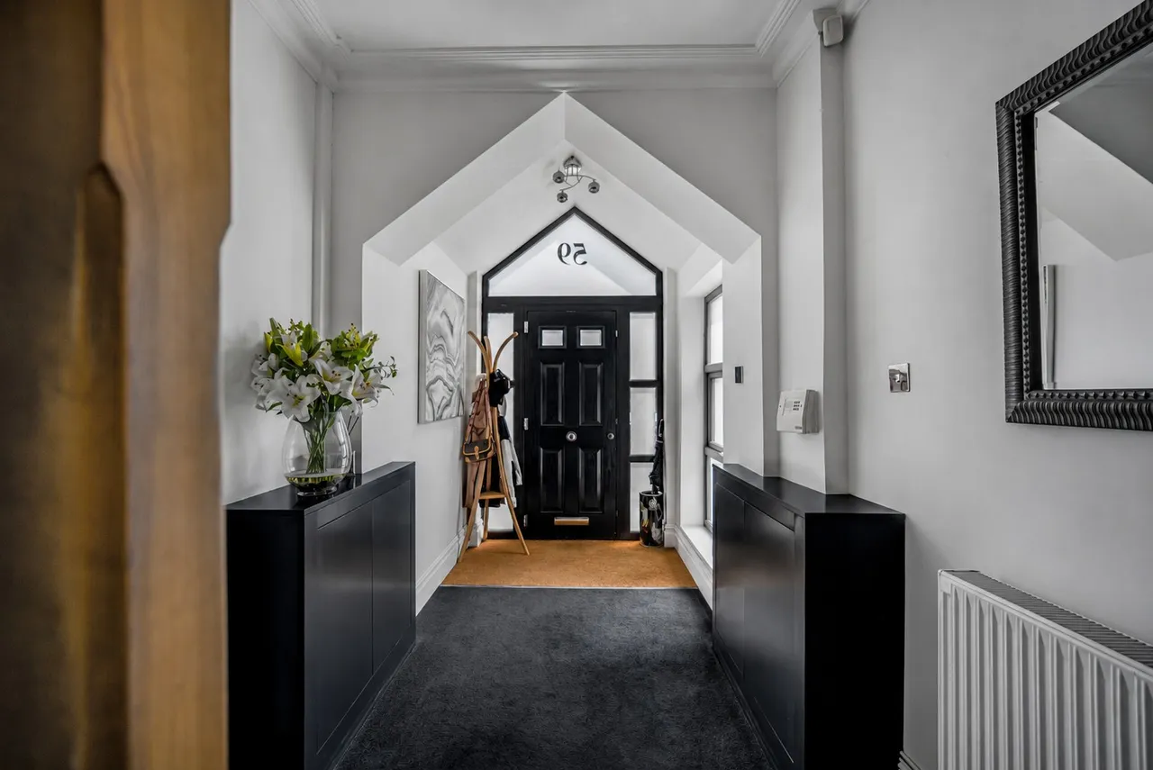 Thornhill Road, Cardiff, CF14, photo 13