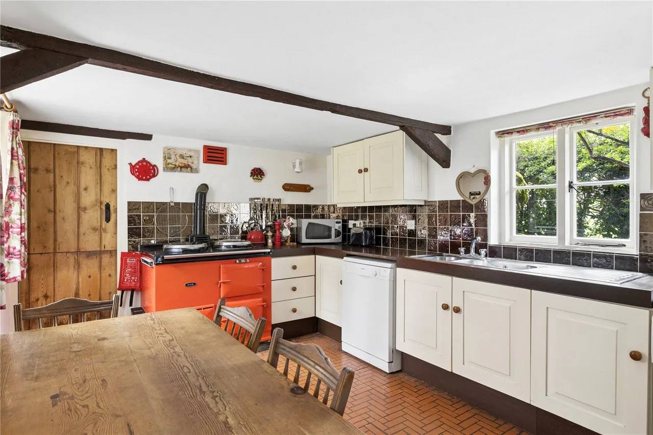 Great Bedwyn, Marlborough, Wiltshire, SN8 3LJ, photo 6