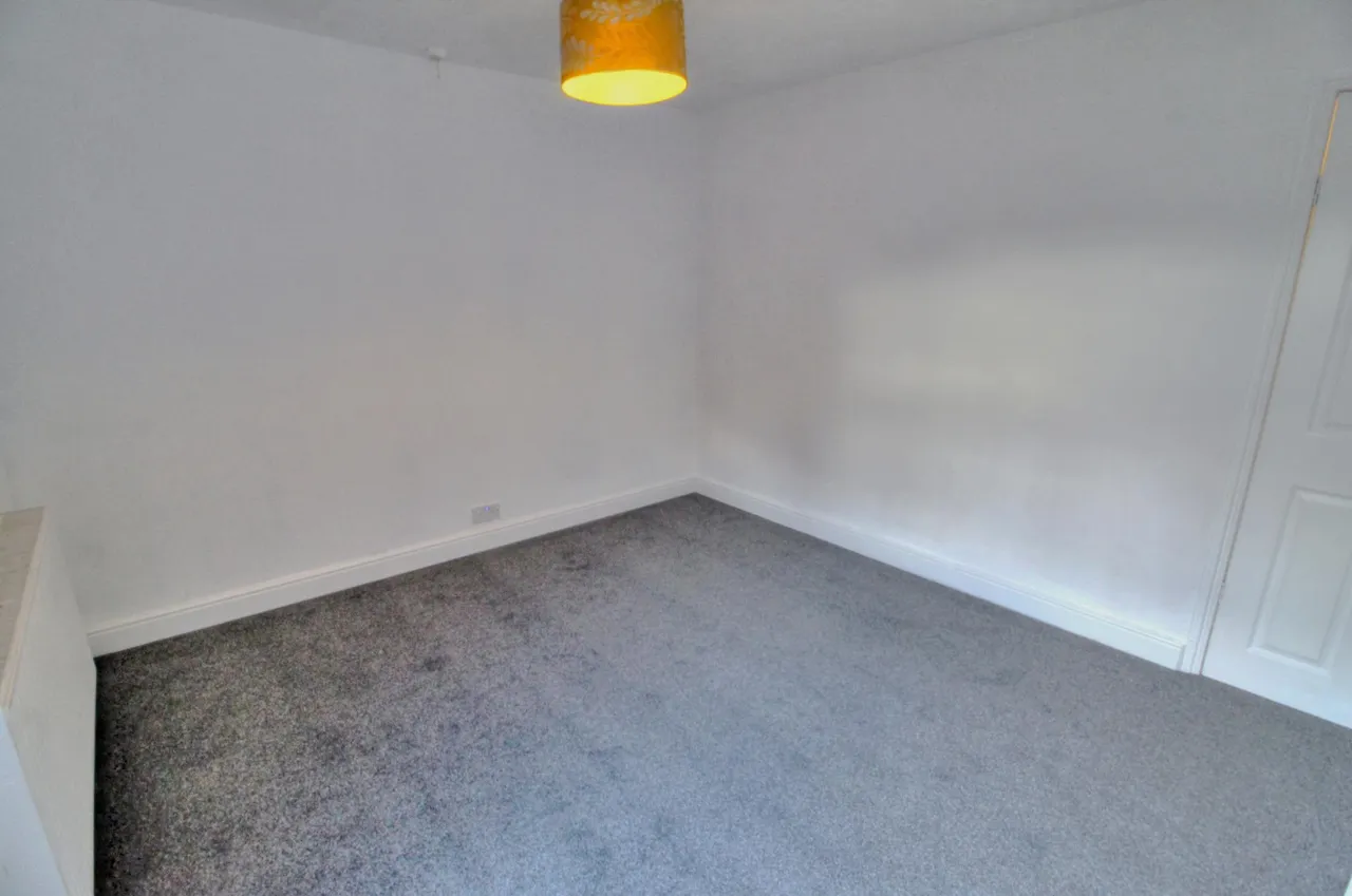 Sutton Road, Kidderminster, DY11, photo 10