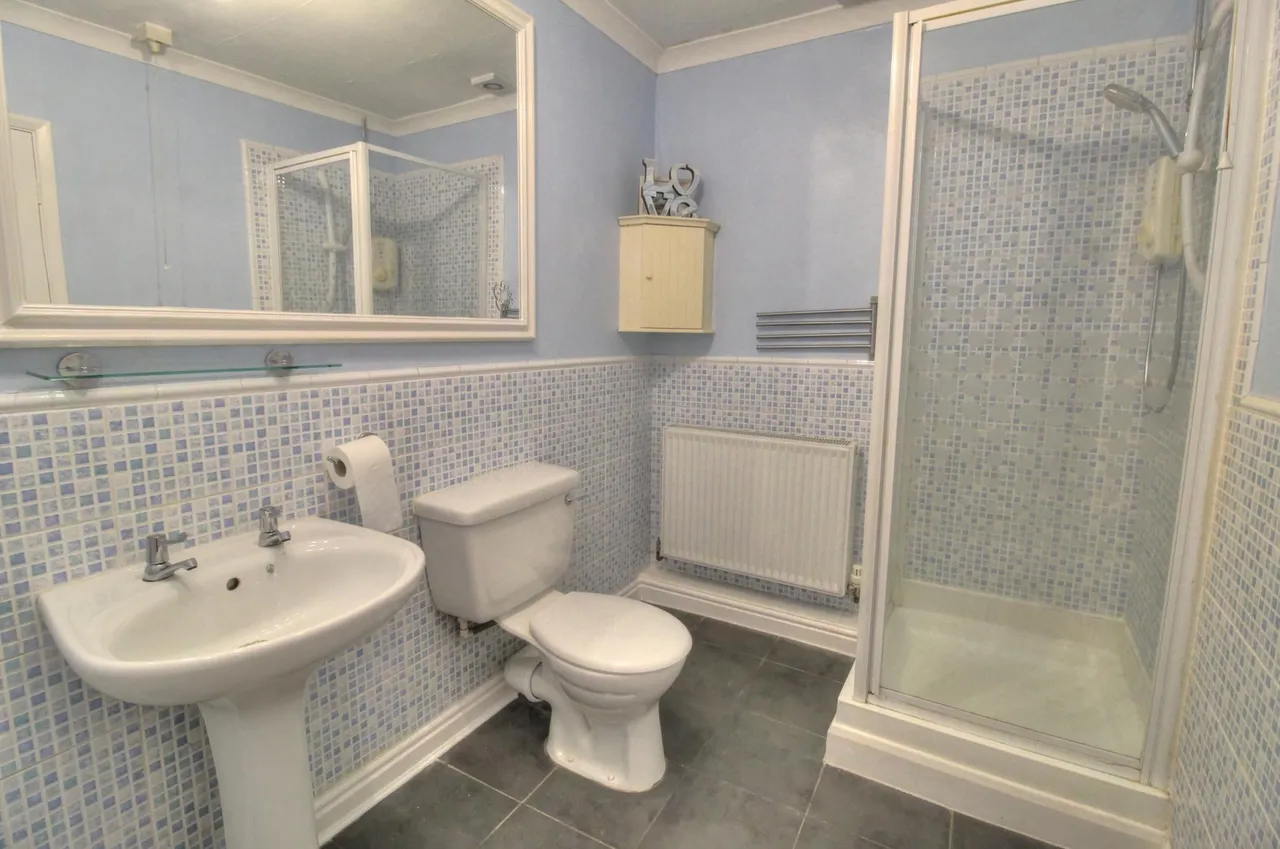 Sutton Road, Kidderminster, DY11, photo 14