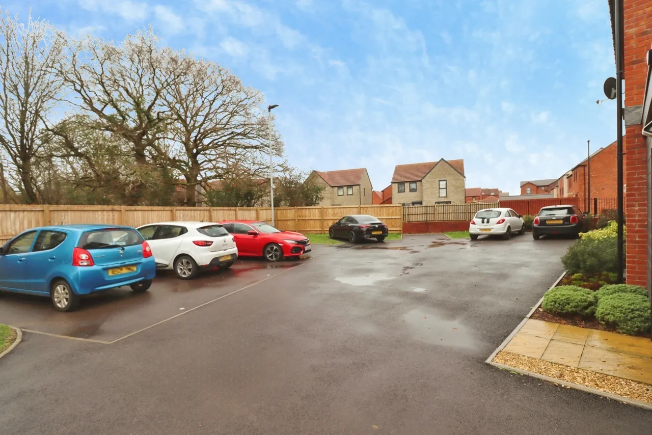 Dowsell Way, Yate, Bristol, Gloucestershire, BS37, photo 9