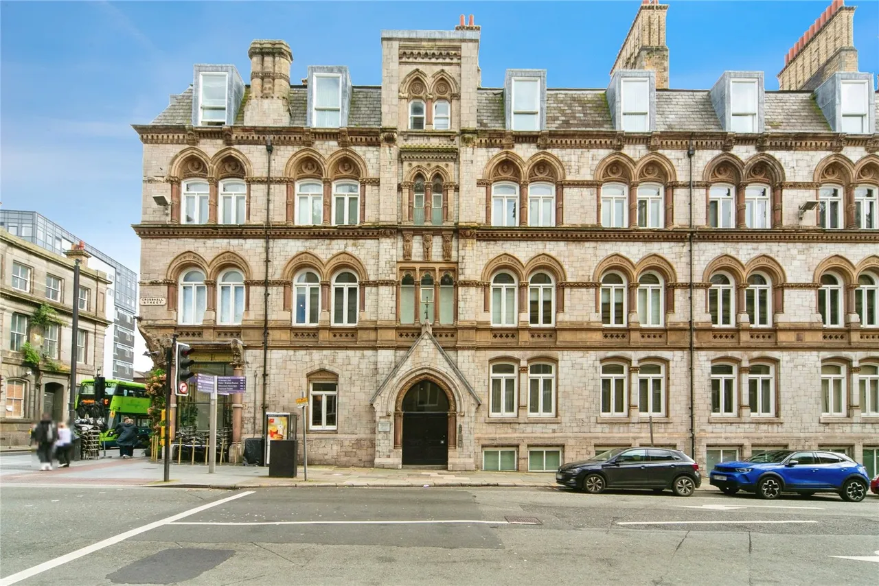 2 bed property for sale, Crosshall Street, Liverpool, L1