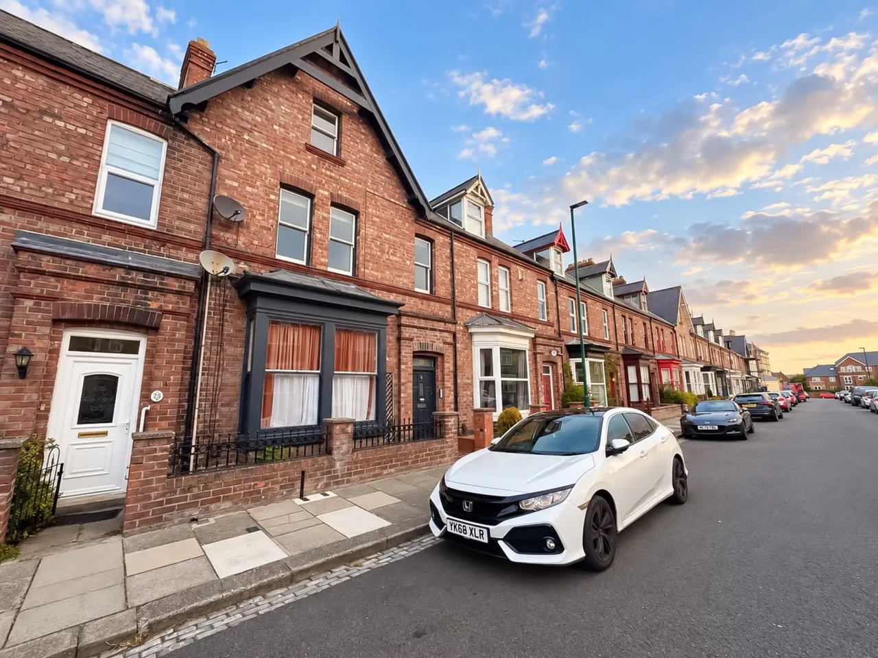 4 bed flat for sale, Leven Street, Saltburn-by-the-Sea, TS12