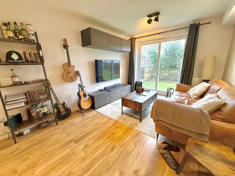 Abbey Mews, Dunstable LU6 3PJ, photo 2