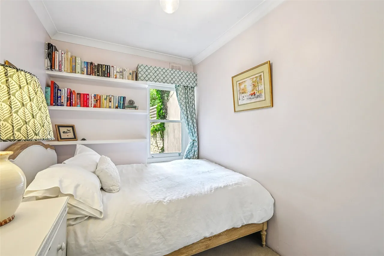 Coningham Road, London, W12, photo 7