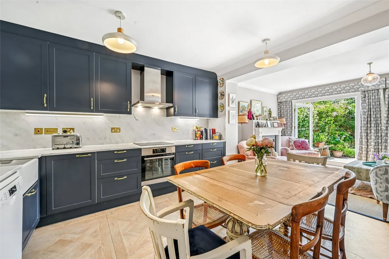 Coningham Road, London, W12, photo 3
