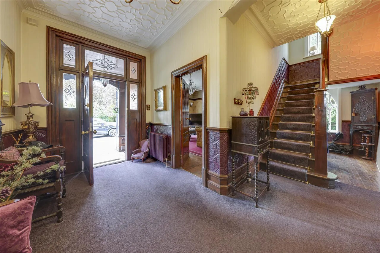 Ringley Road, Whitefield, photo 8