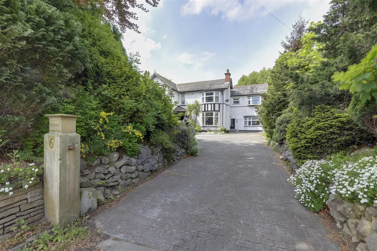 Ringley Road, Whitefield, photo 5