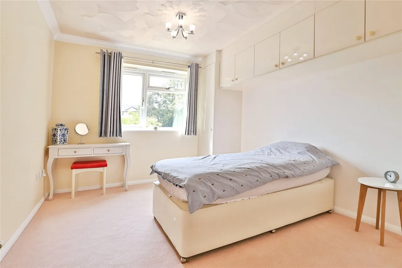 West Cliff Road, West Cliff, BH4, photo 13