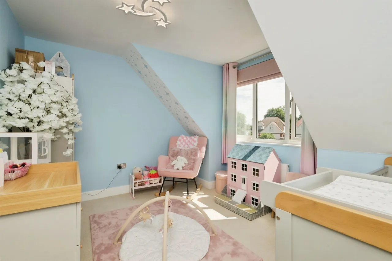 West Close, Polegate, BN26, photo 15