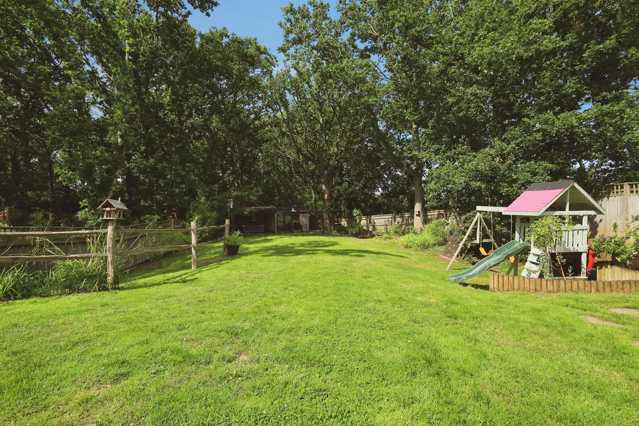 West Close, Polegate, BN26, photo 20