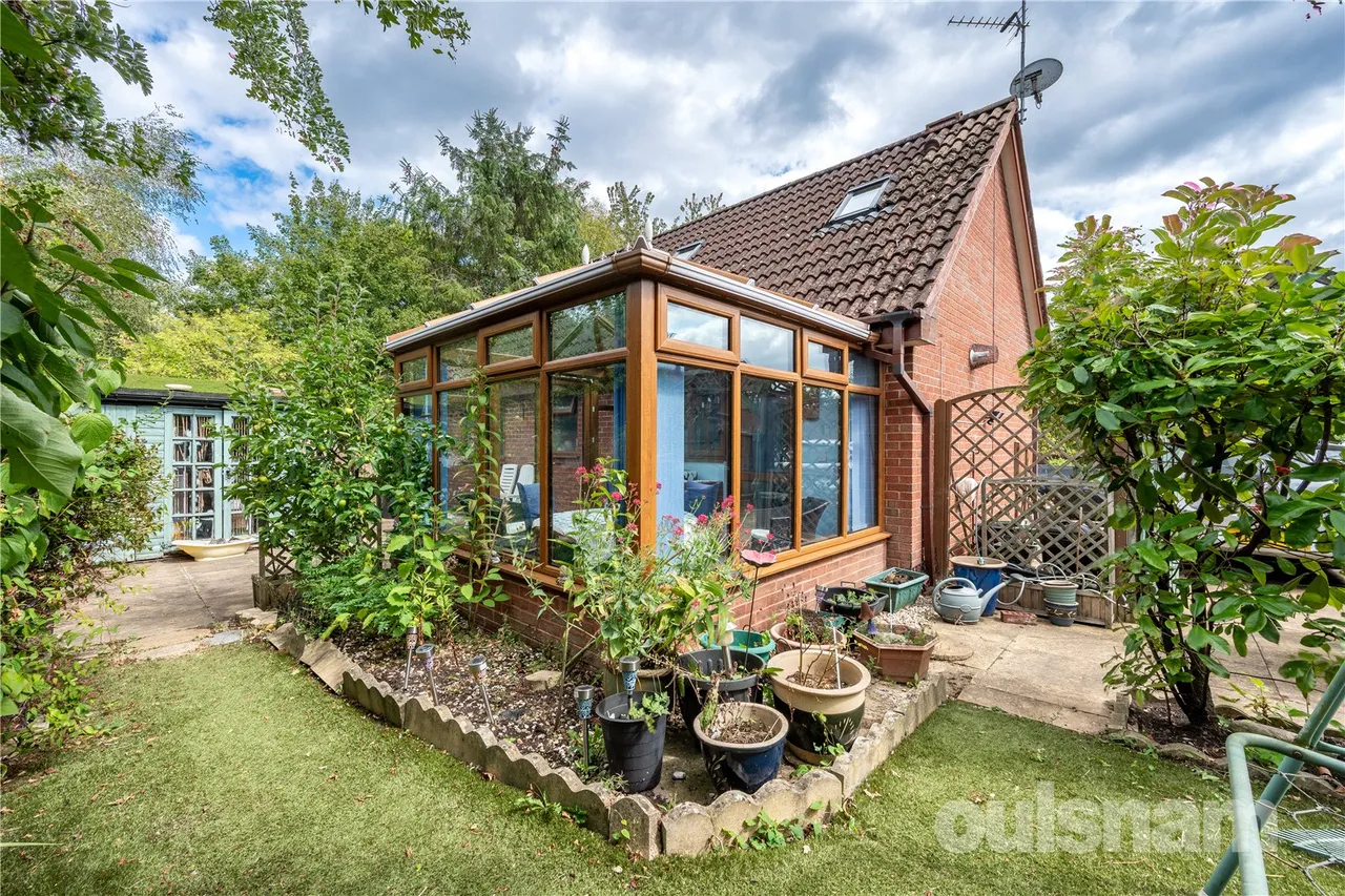 St. Stephens Gardens, Redditch, Worcestershire, B98 8HZ, photo 12