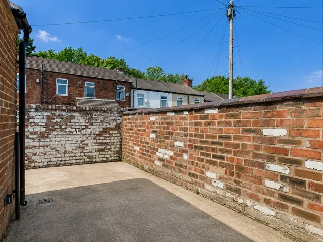 Halsnead Avenue, Whiston, L35, photo 11