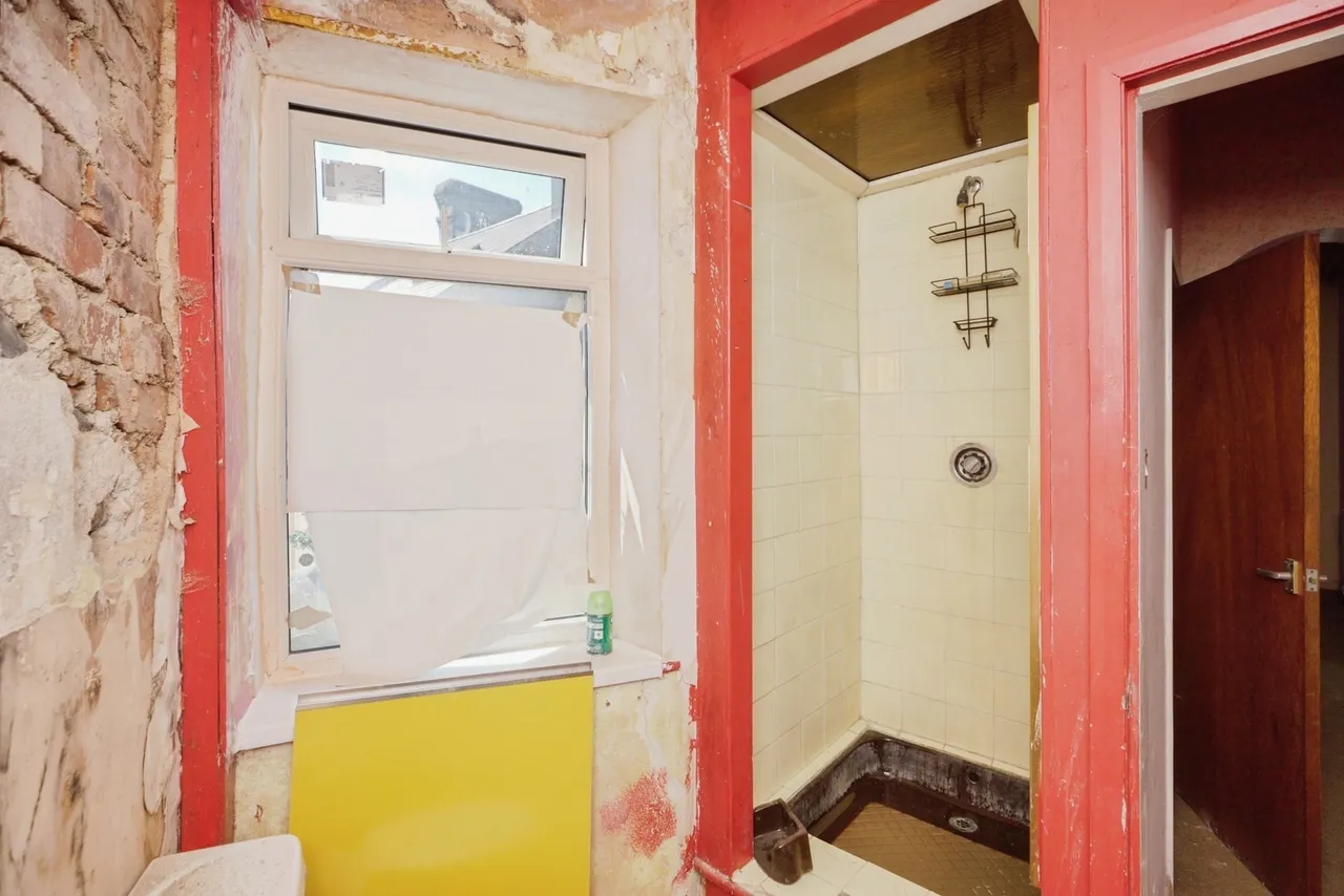 High Street, Pwllheli, LL53, photo 7