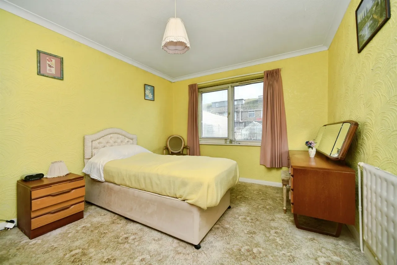 Phyllis Avenue, Peacehaven, BN10, photo 13