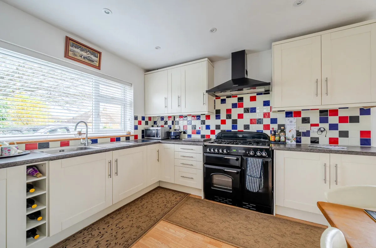 Billingshurst, RH14 9TD, photo 6